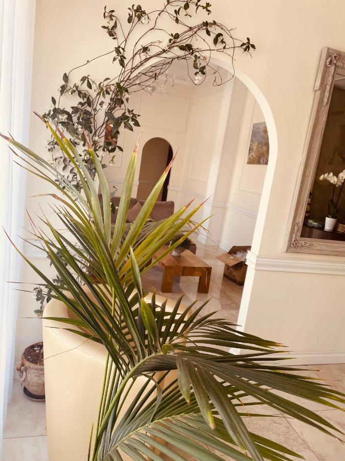 Hotel Regina Margherita Bordighera Esterno foto